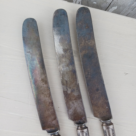 Silver Plated Flatware Community Plate Community Silver 3 Butter Knives - Picture 6 of 7